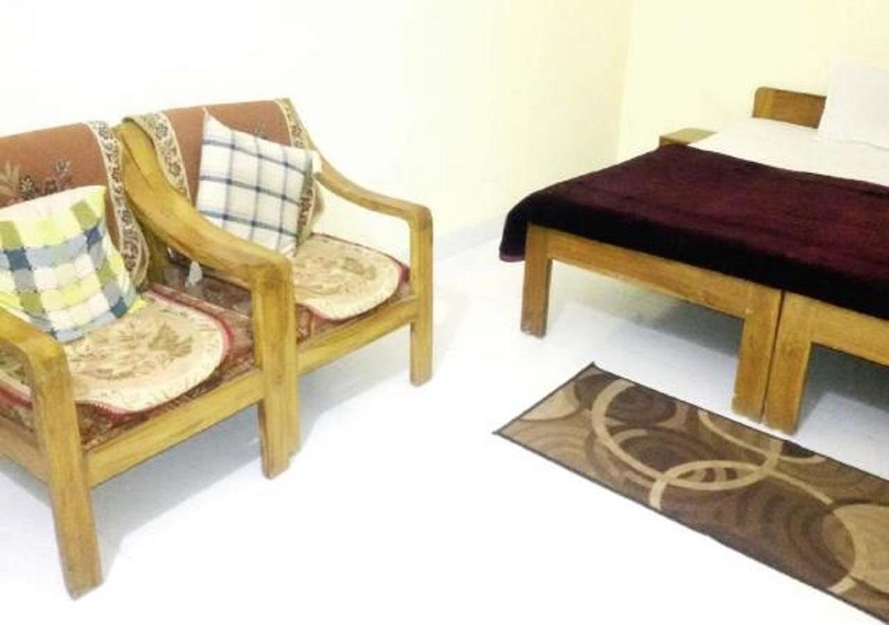Adb Rooms Ashoka Resort Tāla Exteriér fotografie