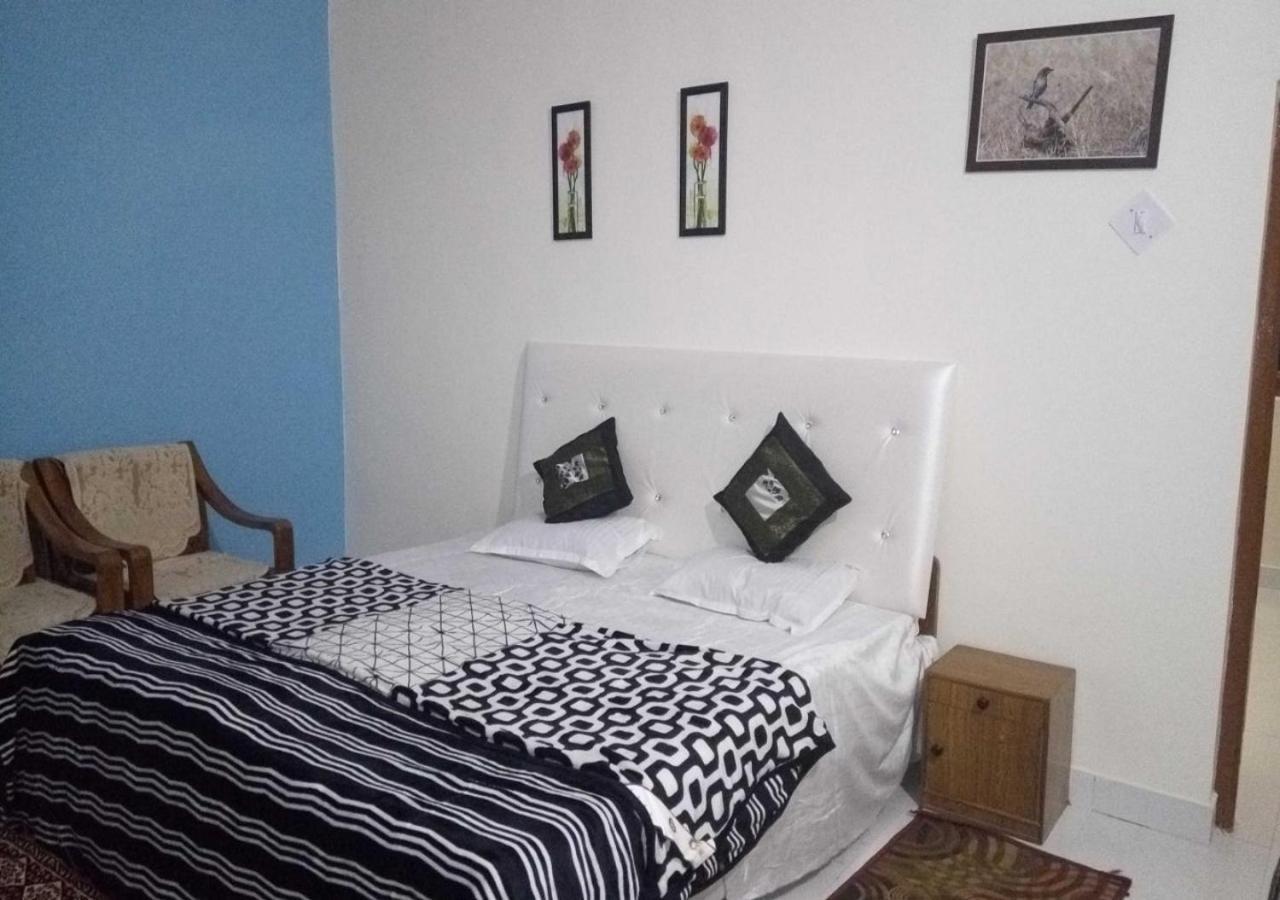 Adb Rooms Ashoka Resort Tāla Exteriér fotografie